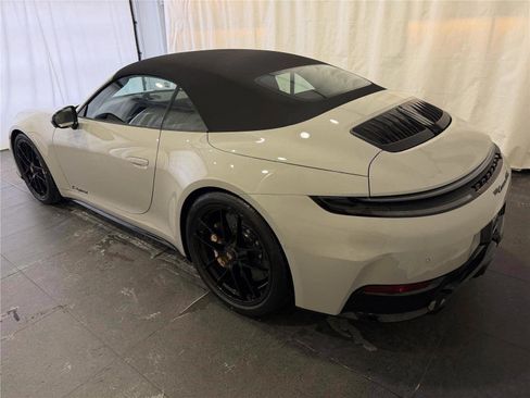 New 2026 Porsche 911 Carrera GTS image 3