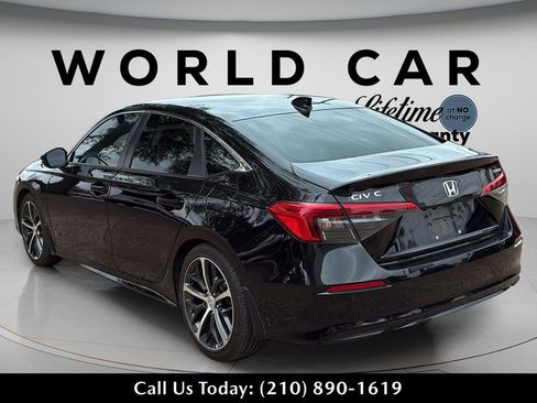 Used 2024 Honda Civic Touring image 13