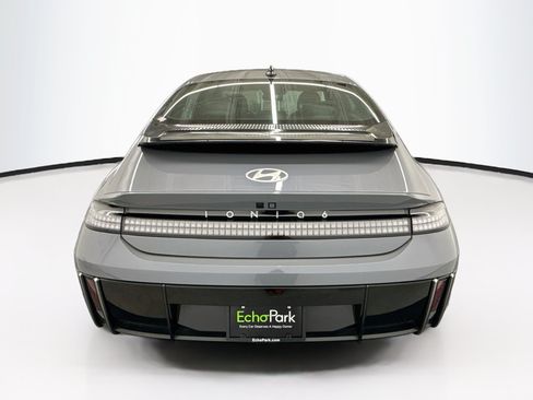 Used 2024 Hyundai Ioniq 6 SE RWD image 7