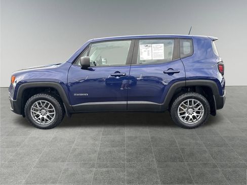 Used 2016 Jeep Renegade Sport w/ Power & Air Group image 2