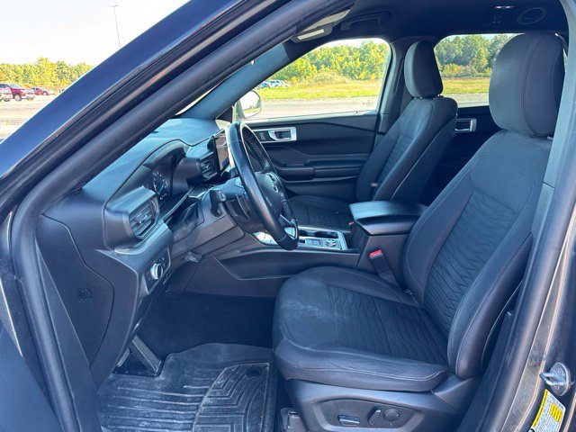 Used 2020 Ford Explorer XLT AWD/4WD image 8