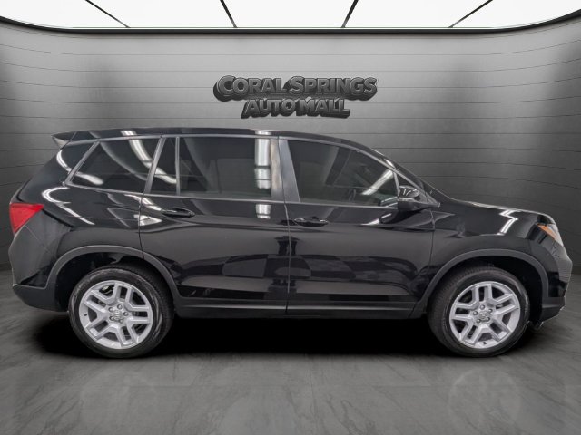Used 2025 Honda Passport EX-L image 8