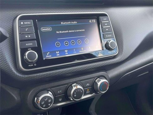 Certified 2025 Nissan Kicks Play S image 57