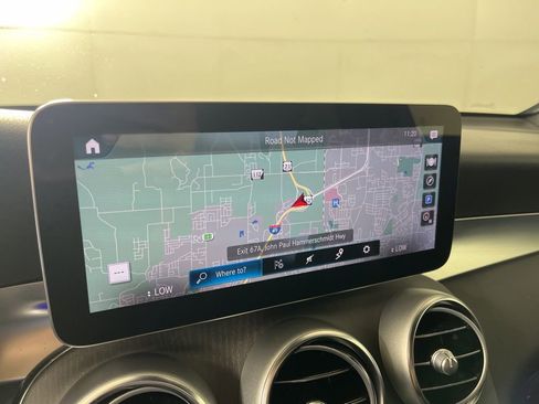 Used 2022 Mercedes-Benz GLC 300 4MATIC w/ Multimedia Package Lite image 28