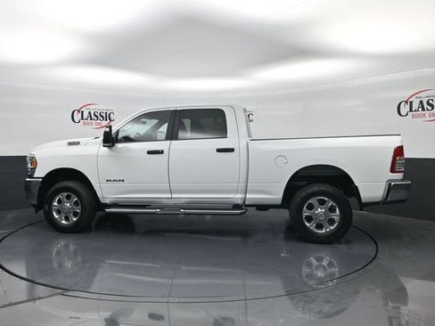 Used 2023 RAM 2500 Big Horn w/ Level 1 Equipment Group image 2
