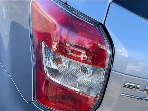 Used 2016 Subaru Forester 2.5i Premium w/ All-Weather Package image 33