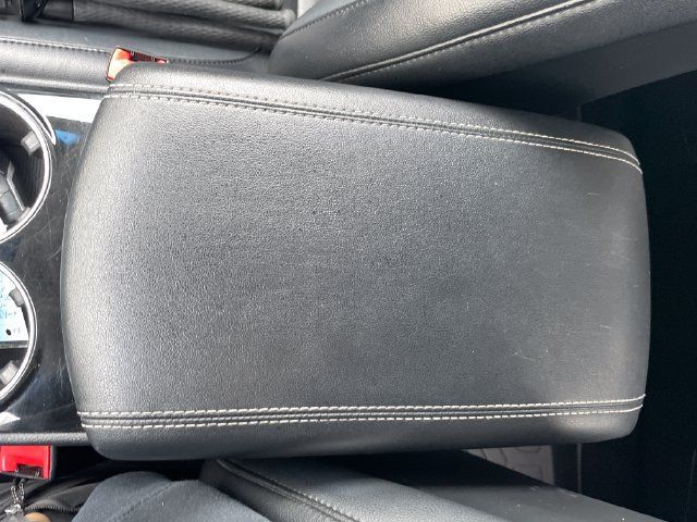 Used 2015 Ford Edge Titanium AWD/4WD image 17