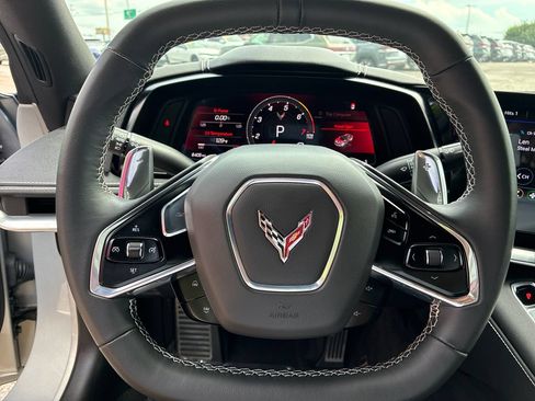Used 2023 Chevrolet Corvette Stingray Coupe RWD image 13