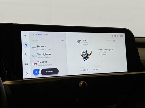 Used 2024 Toyota Crown Limited image 25