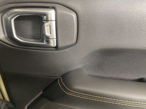 New 2025 Jeep Wrangler Unlimited Rubicon 392 image 12