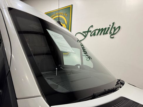 Used 2021 Mercedes-Benz Sprinter 2500 w/ Driver Convenience Package image 44