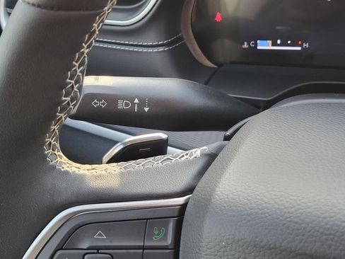 Used 2025 Jeep Grand Cherokee L Altitude image 25