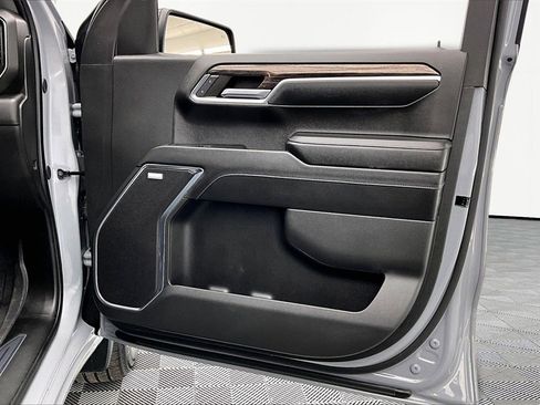 Used 2024 GMC Sierra 1500 Elevation w/ Elevation Premium Package image 25