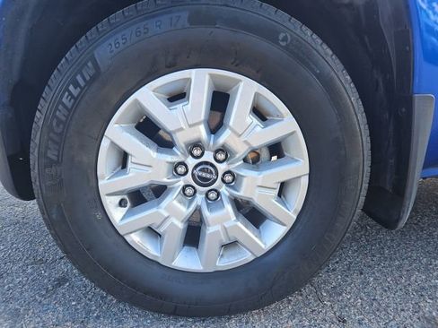 Certified 2024 Nissan Frontier SV w/ SV Convenience Package image 15