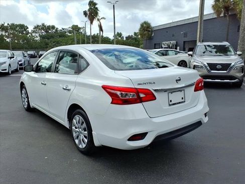 Used 2019 Nissan Sentra S image 4