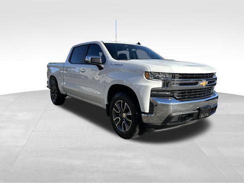 Used 2022 Chevrolet Silverado 1500 LT AWD/4WD image 9