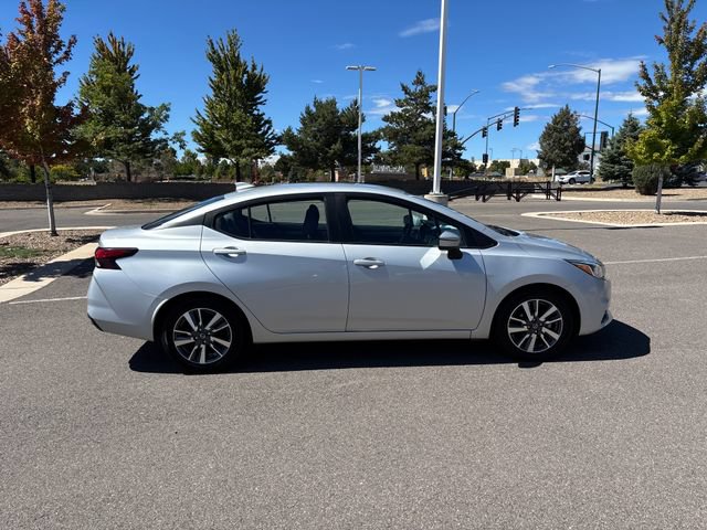 Used 2020 Nissan Versa SV FWD image 2
