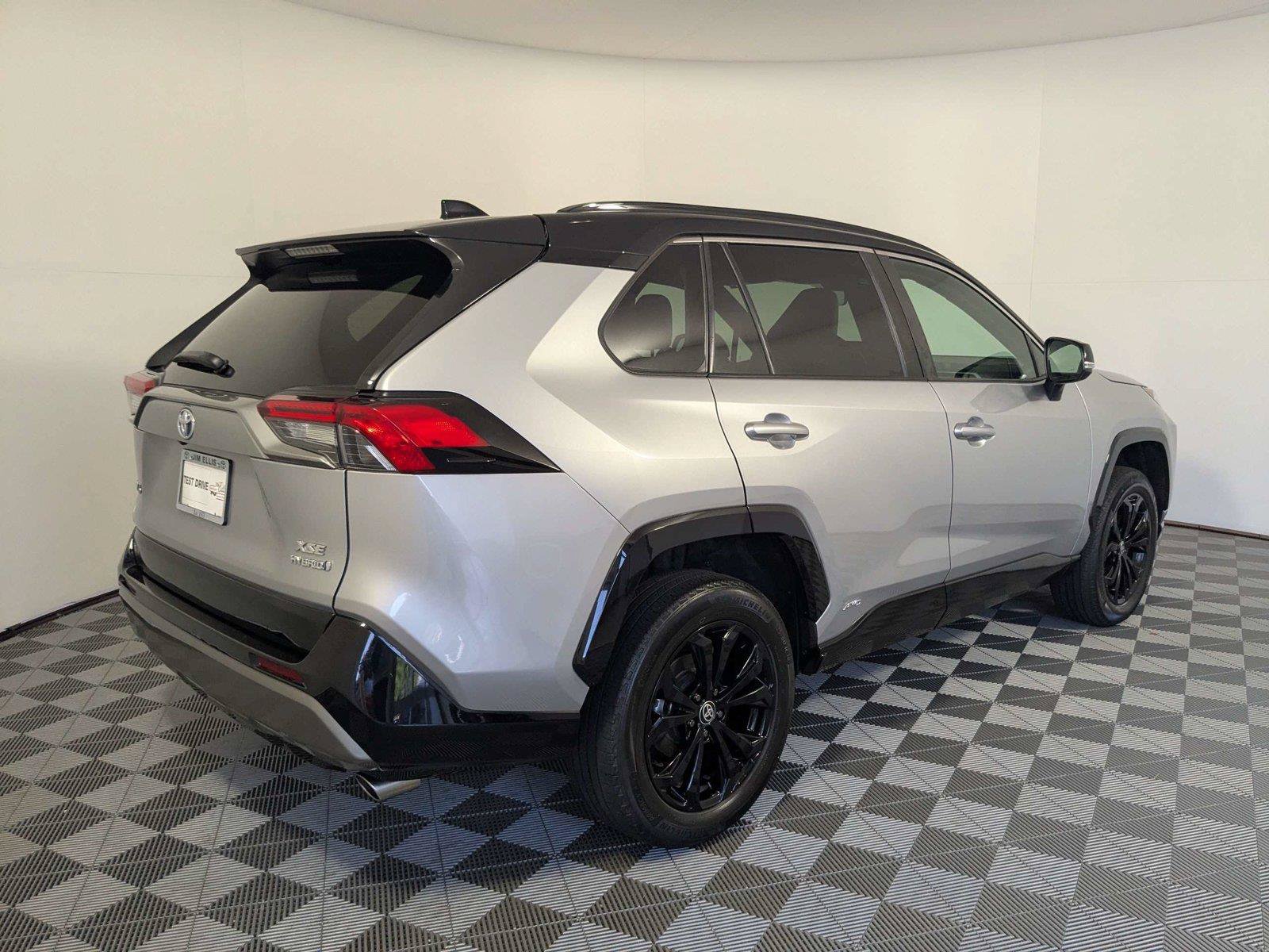 Certified 2023 Toyota RAV4 XSE AWD/4WD image 6