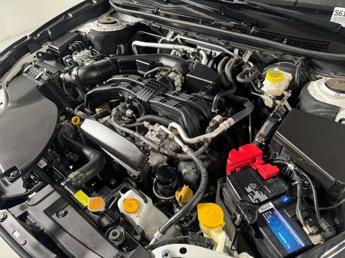 Used 2020 Subaru Outback Touring image 10