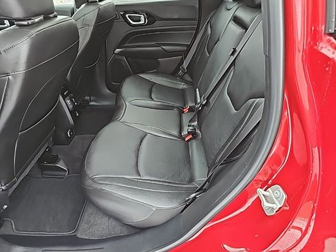 Certified 2024 Jeep Compass Limited w/ High Altitude Package image 21