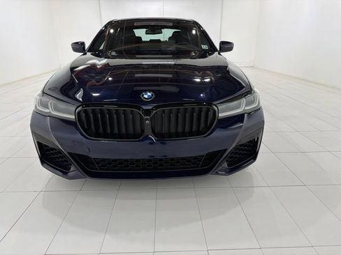 Certified 2023 BMW M550i xDrive w/ Executive Package AWD/4WD image 8