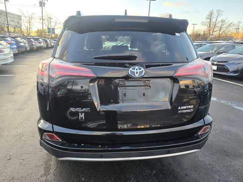 Certified 2016 Toyota RAV4 Limited image 7