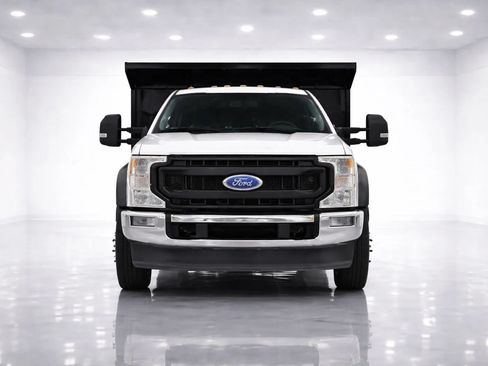 Used 2020 Ford F550 2WD Crew Cab Super Duty w/ Power Equipment Group image 8