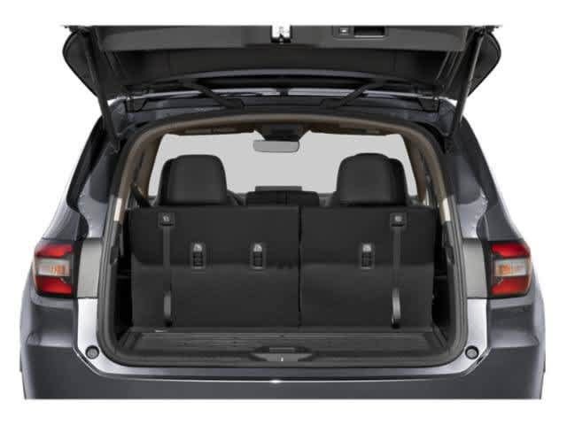 Used 2025 Honda Pilot Touring image 14