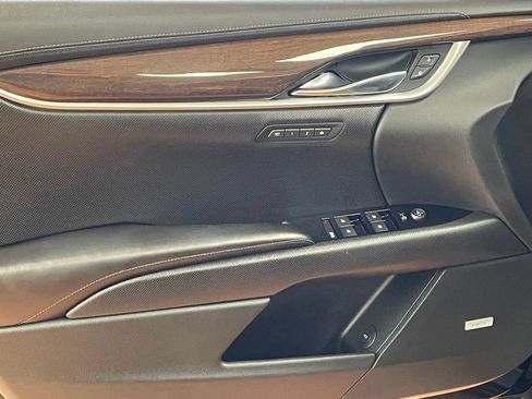 Used 2016 Cadillac XTS Premium AWD/4WD image 14