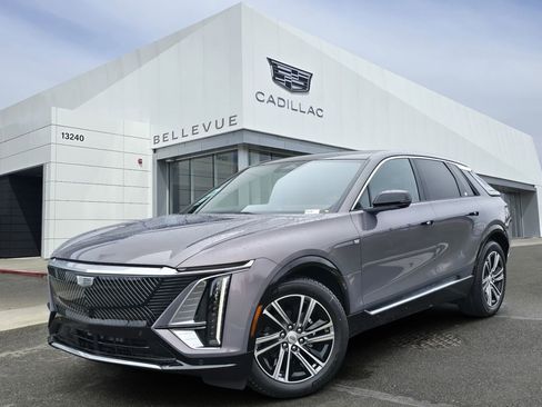 New 2026 Cadillac Lyriq Premium Luxury image 1