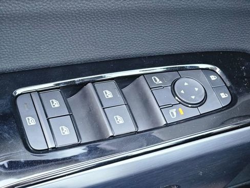 New 2026 Nissan Pathfinder SL w/ SL Premium Package image 51