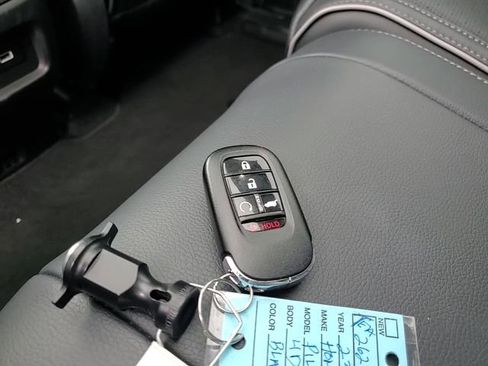 Used 2023 Honda Pilot Elite image 29