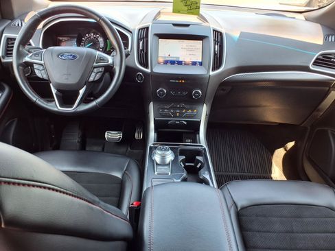 Used 2020 Ford Edge ST-Line w/ Cold Weather Package AWD/4WD image 9