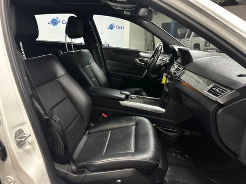 Used 2016 Mercedes-Benz E 350 Sedan image 23