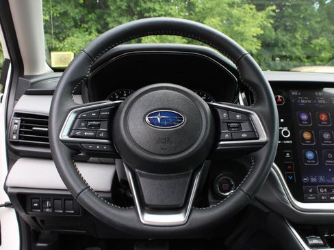 Certified 2025 Subaru Legacy Premium AWD/4WD image 9