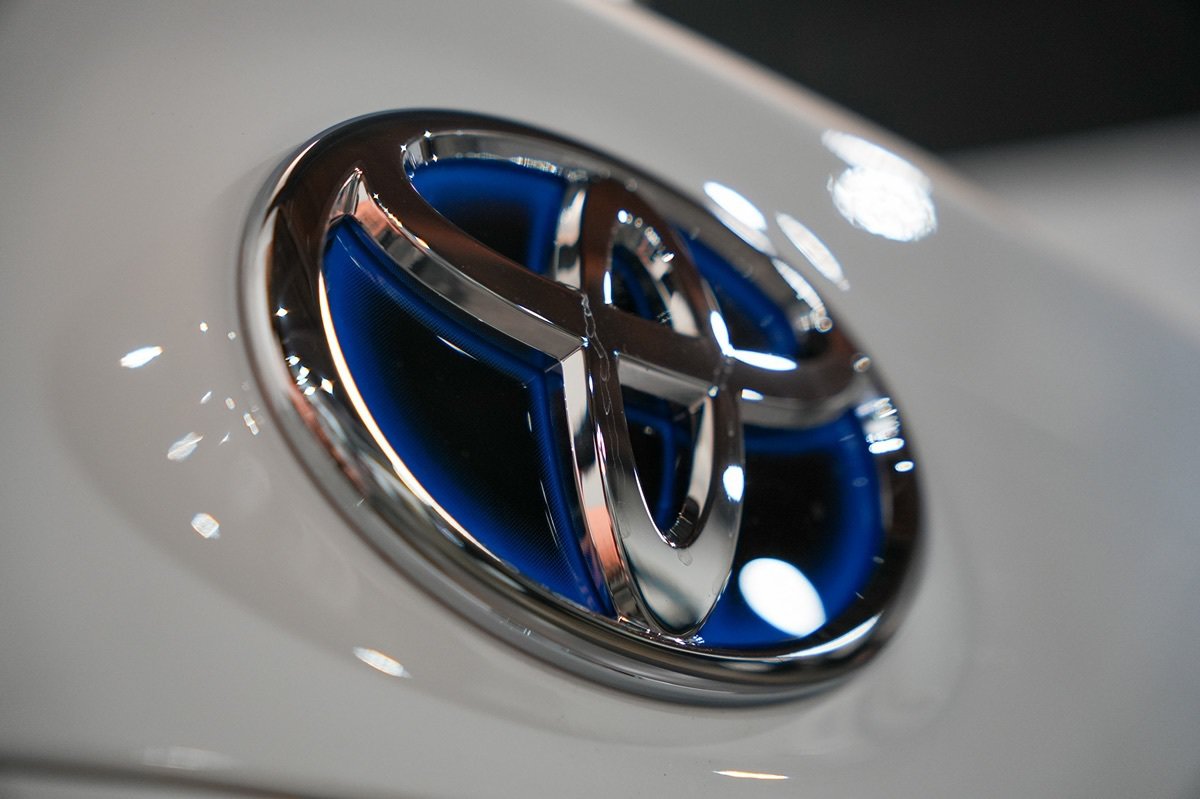 Used 2022 Toyota Camry LE w/ Audio Upgrade Package FWD image 9