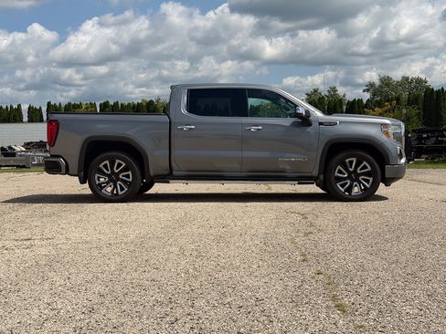 Used 2020 GMC Sierra 1500 Denali w/ Technology Package AWD/4WD image 2