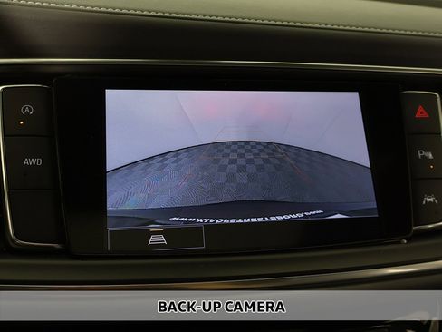 Used 2022 Buick Enclave Essence w/ Experience Buick Package image 7