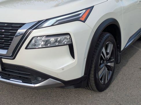 Used 2021 Nissan Rogue Platinum image 10