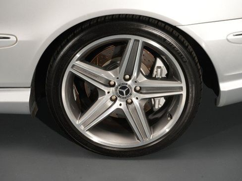 Used 2007 Mercedes-Benz CLK 63 AMG Cabriolet image 27