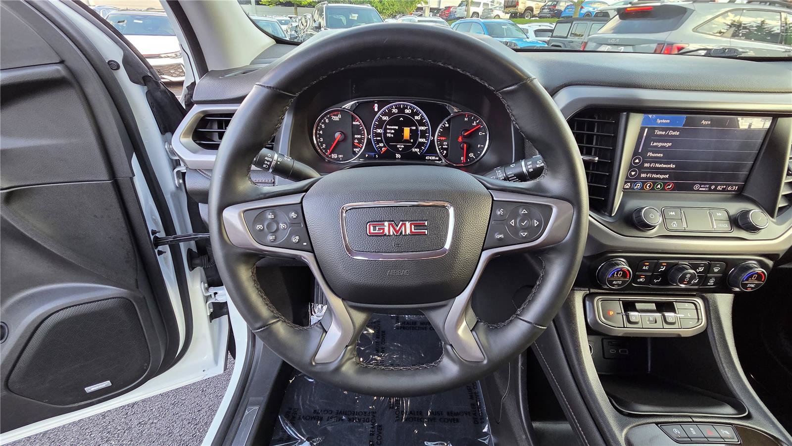 Used 2023 GMC Acadia AT4 w/ Technology Package AWD/4WD image 18