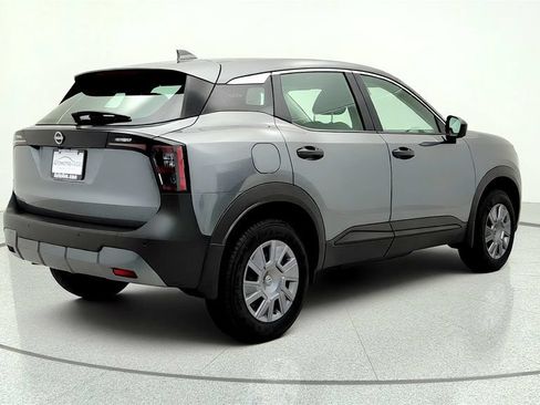 Used 2025 Nissan Kicks S FWD image 5