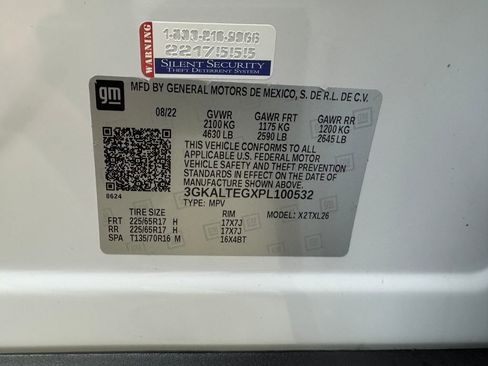 Used 2023 GMC Terrain SLE w/ Driver Convenience Package AWD/4WD image 30