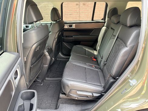 Used 2025 Hyundai Santa Fe SEL AWD/4WD image 19