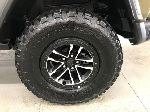 New 2025 Jeep Wrangler Willys image 25