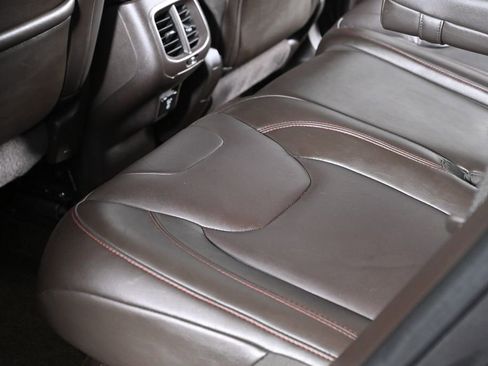 Used 2015 Jeep Cherokee Trailhawk w/ Comfort/Convenience Group image 30