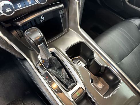 Certified 2018 Honda Accord EX-L image 35