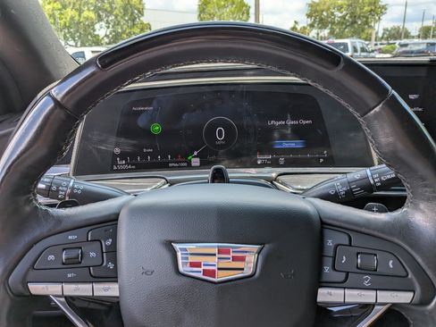 Used 2023 Cadillac Escalade Sport AWD/4WD image 26