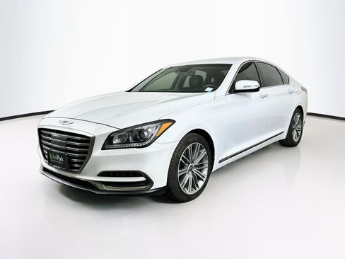Used 2019 Genesis G80 3.8 RWD image 3