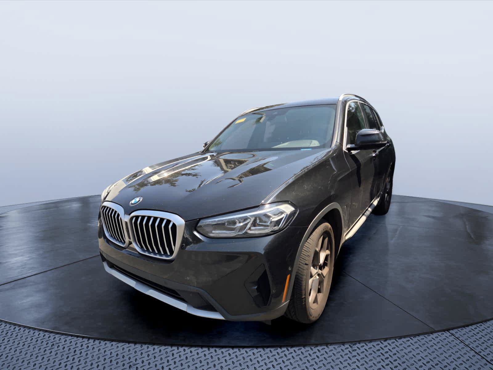 Used 2023 BMW X3 sDrive30i RWD image 3